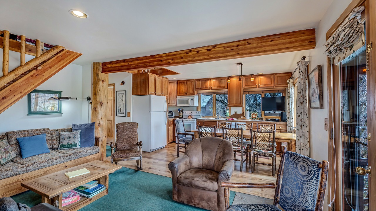 Photo of Livingroom in Clark
