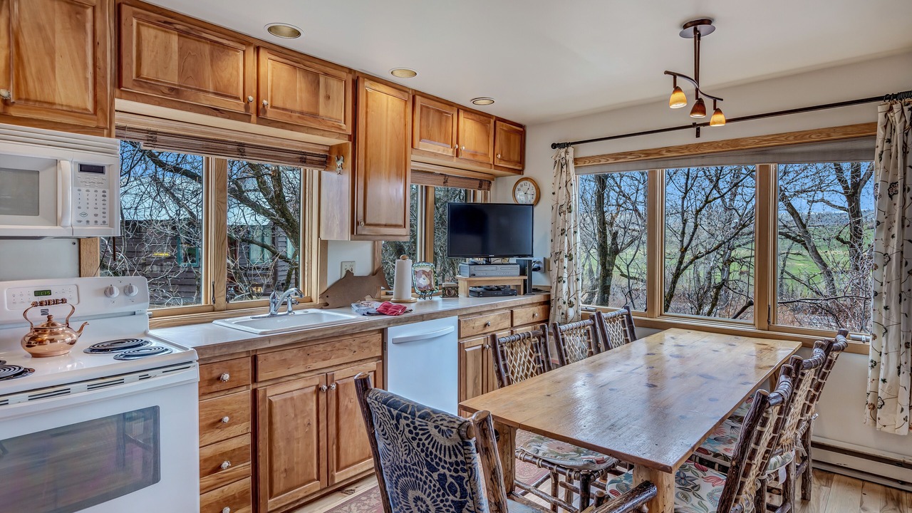 Photo of Kitchen in Clark
