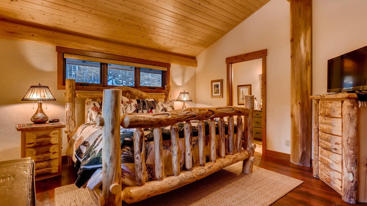 Photo of Bedroom in Baldy Mountain