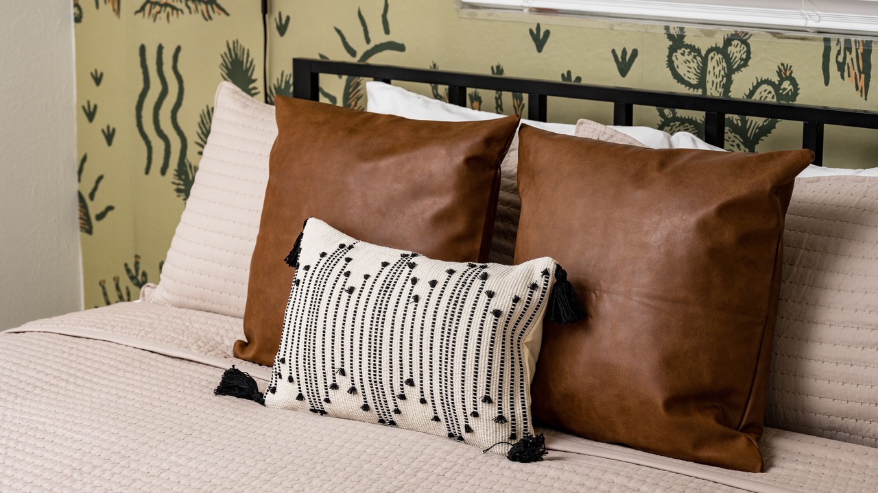 Photo of Bedroom in Lakeside