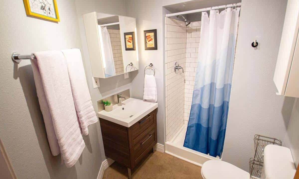 Photo of Bathroom in Cole
