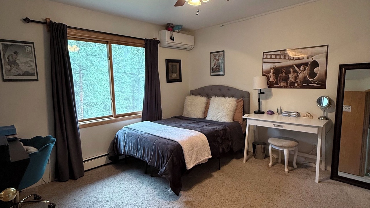 Photo of Bedroom in Loveland