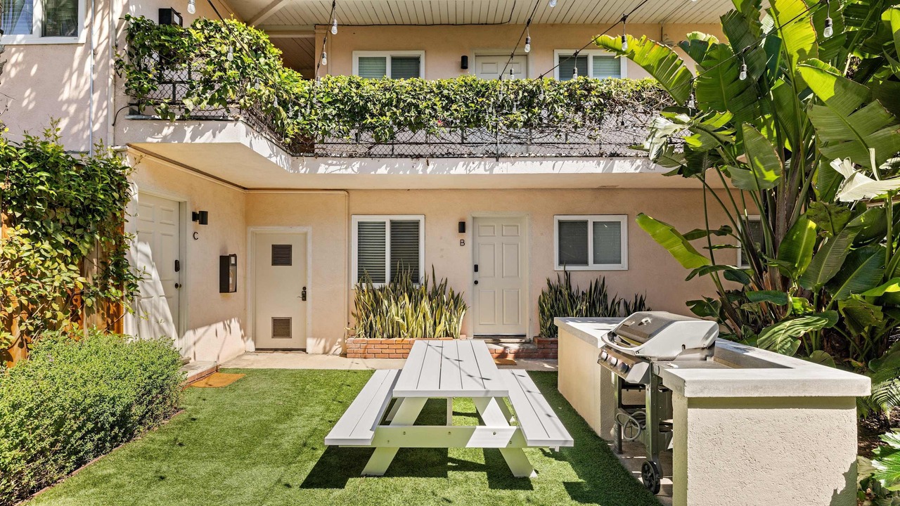 Photo of Patio Balcony in West Beach