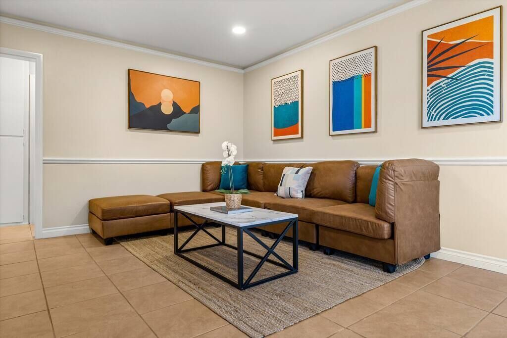 Photo of Livingroom in West Beach