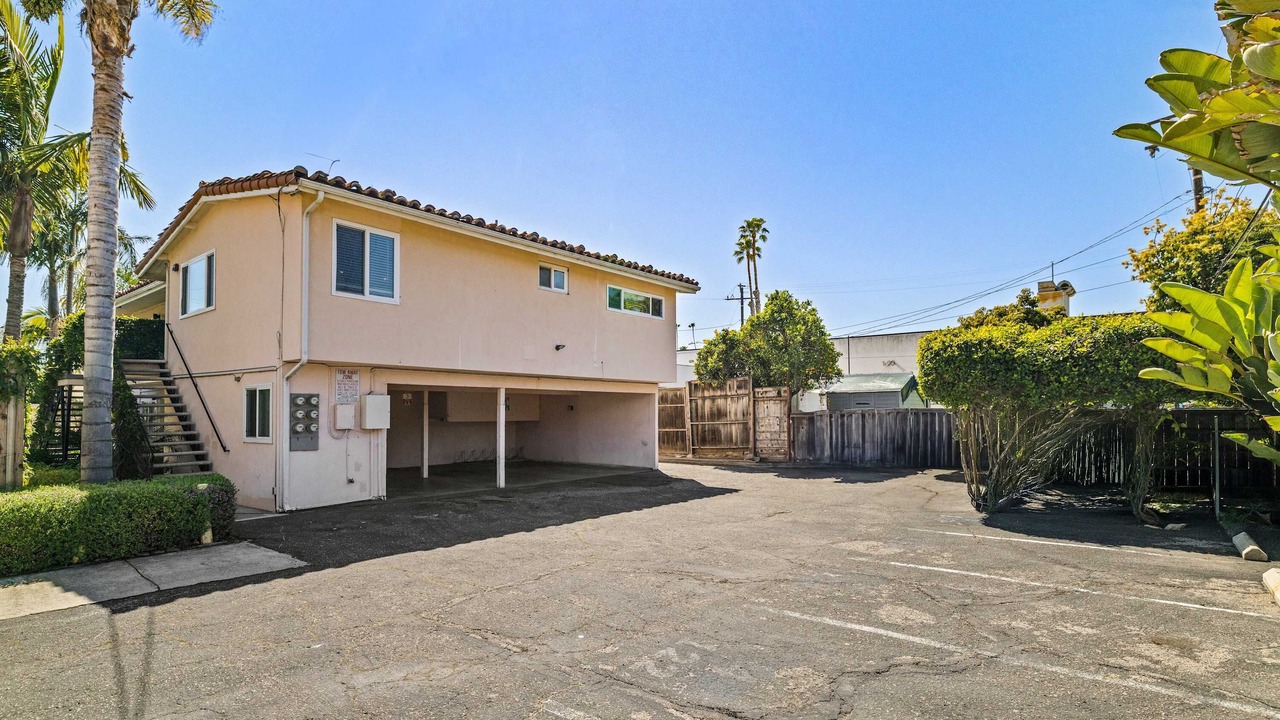 Photo of Outdoor in West Beach