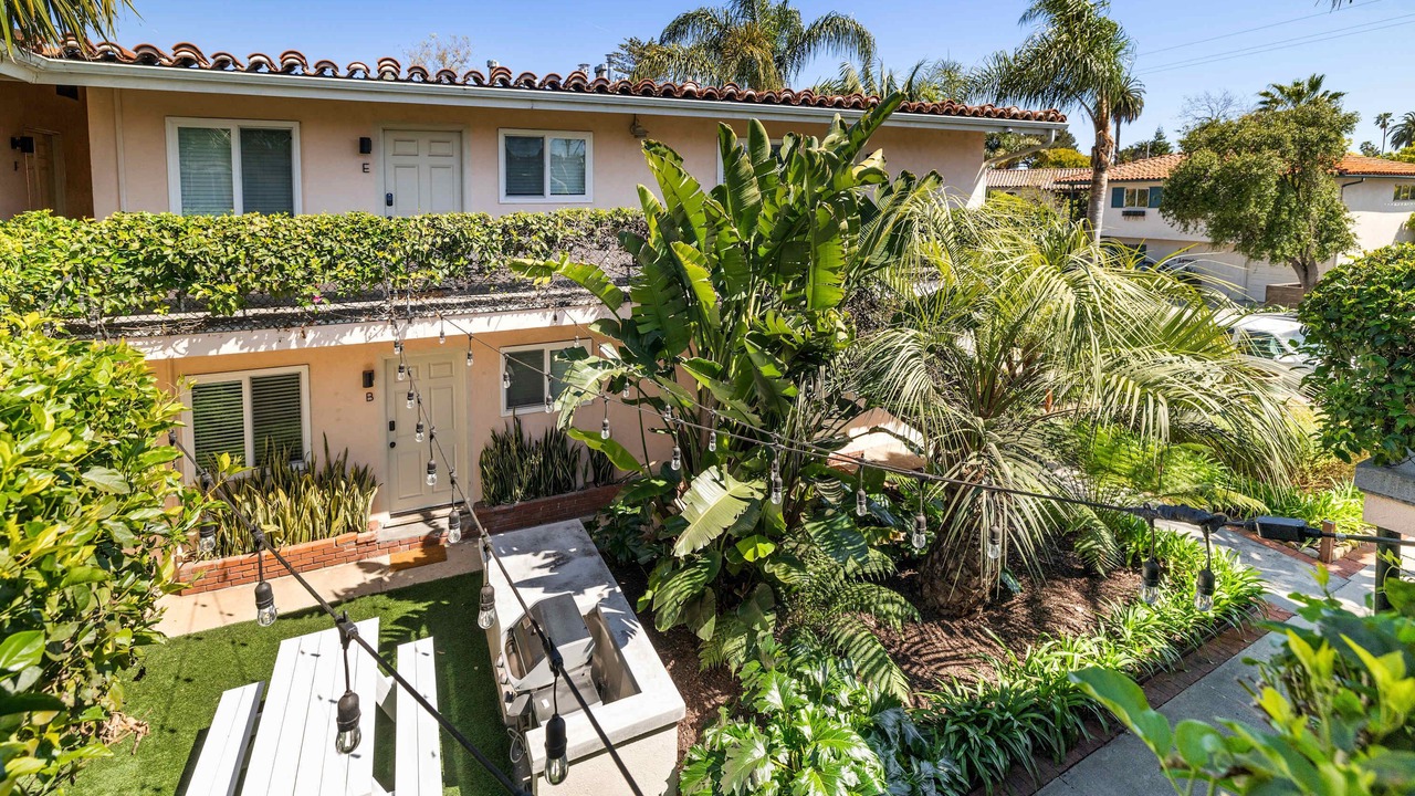 Photo of Outdoor in West Beach