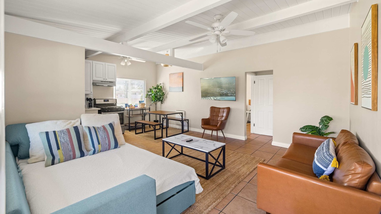 Photo of Livingroom in West Beach