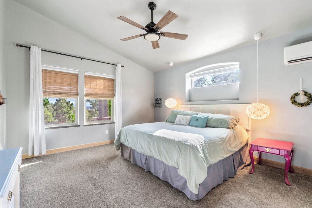 Photo of Bedroom in Gleneagle