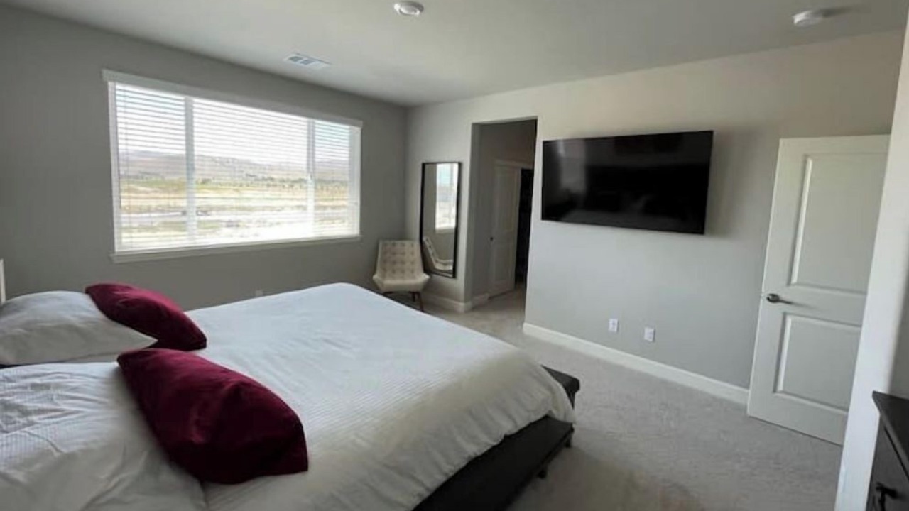 Photo of Bedroom in Sparks