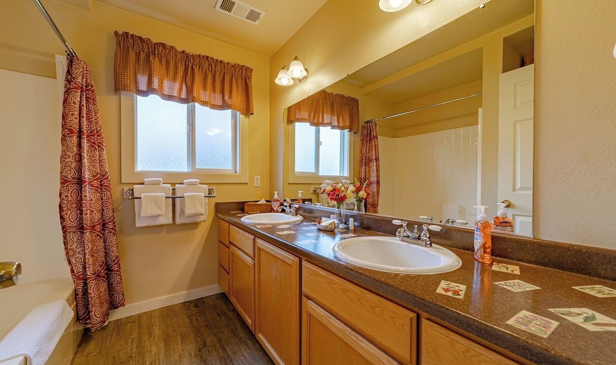 Photo of Bathroom in Orick