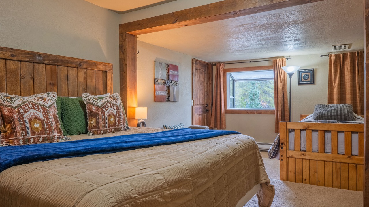 Photo of Bedroom in Blue River