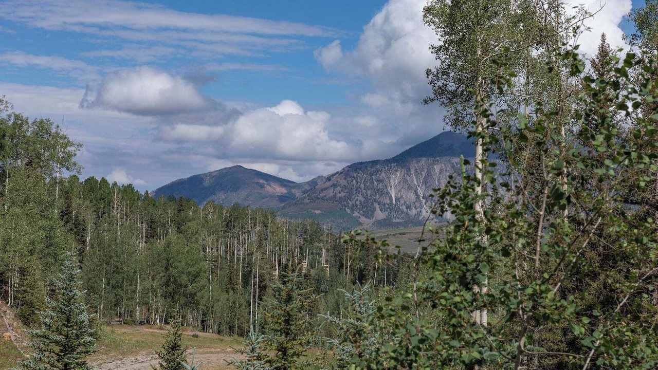 Photo of Outdoor in Mountain Village