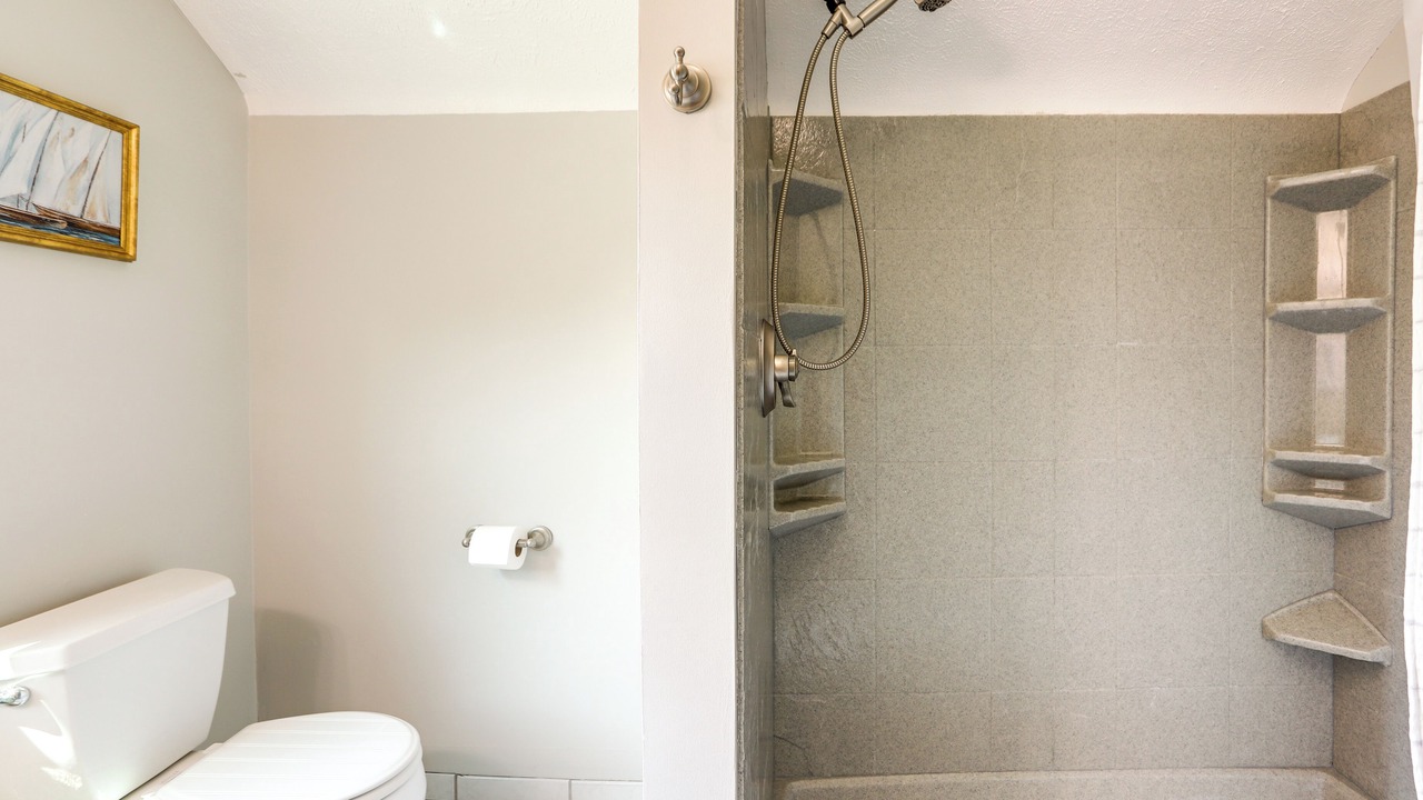 Photo of Bathroom in Vermilion