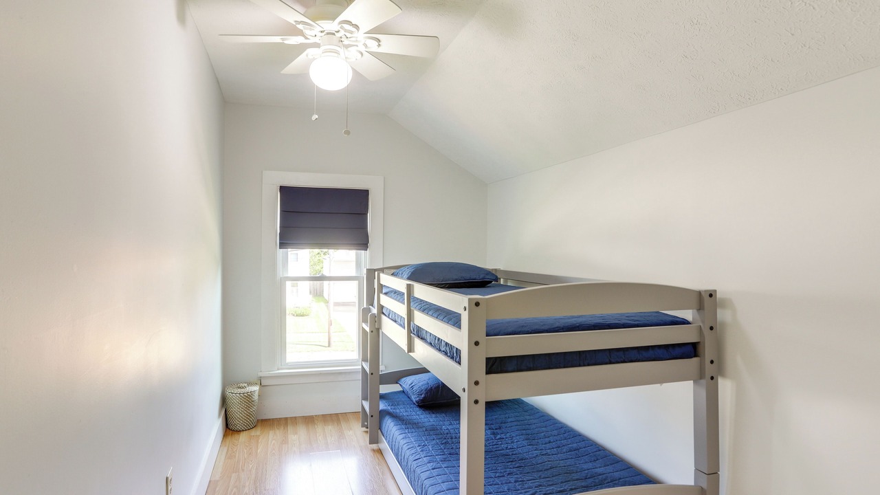 Photo of Others in Vermilion