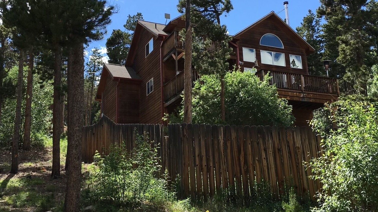 Photo of Outdoor in Black Hawk