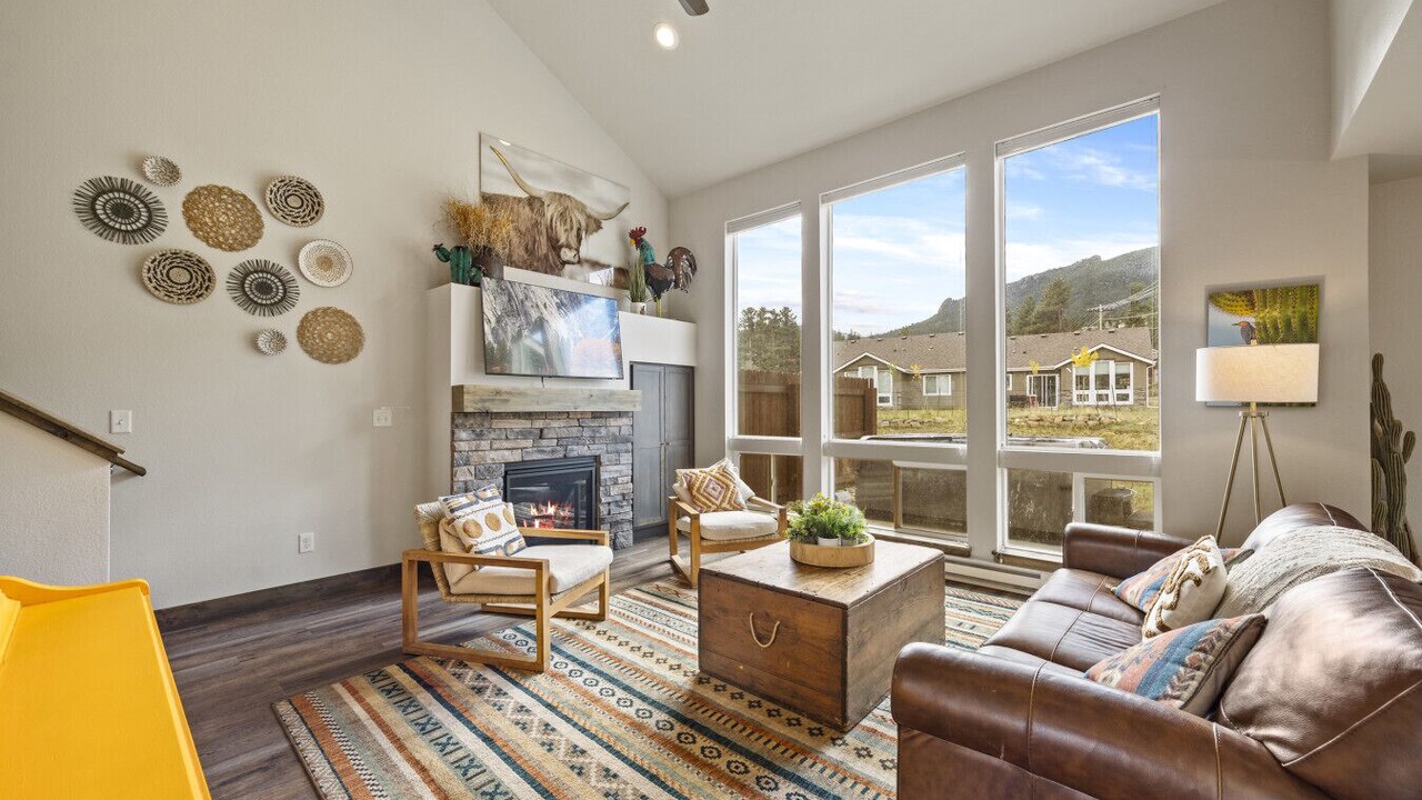 Photo of Livingroom in Estes Park