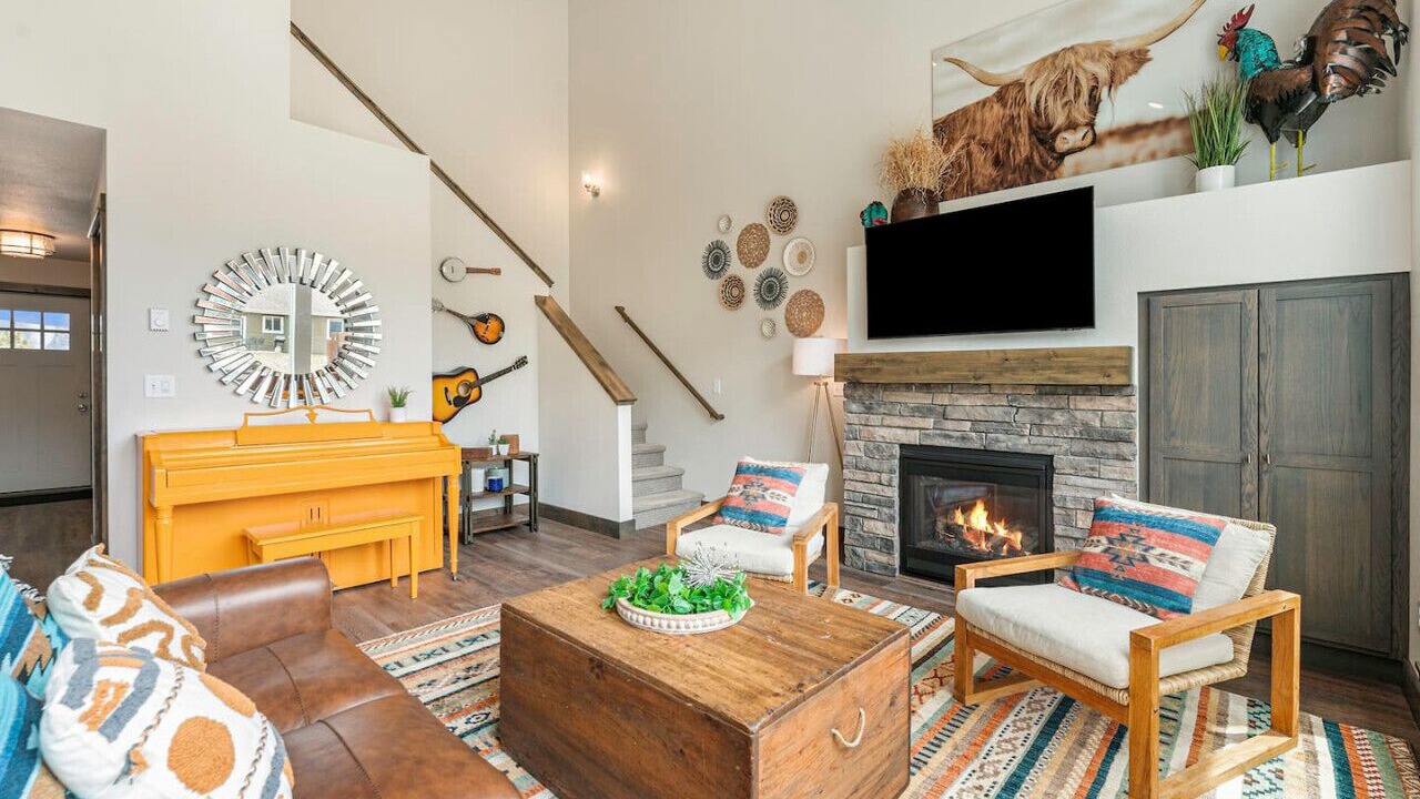 Photo of Livingroom in Estes Park