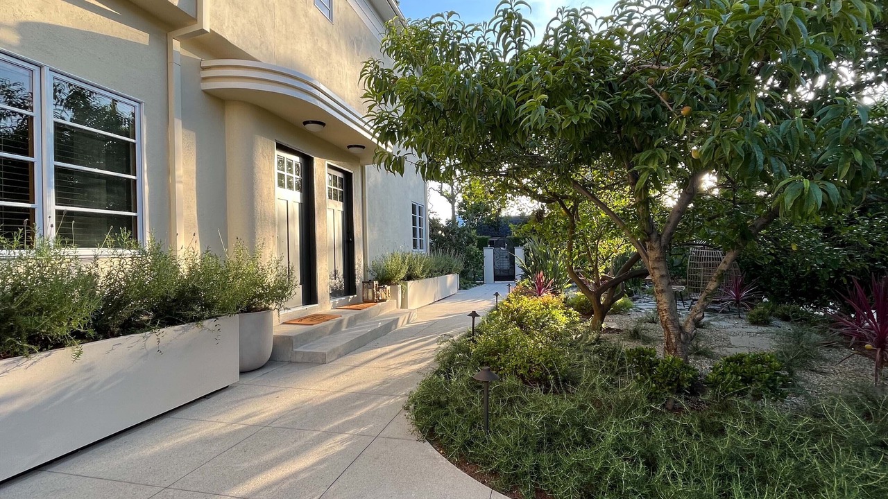 Photo of Outdoor in Beverly Grove