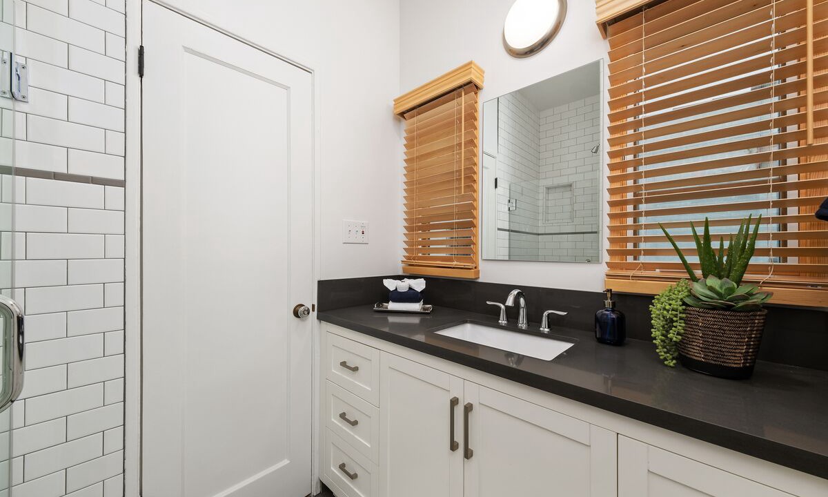 Photo of Bathroom in Beverly Grove