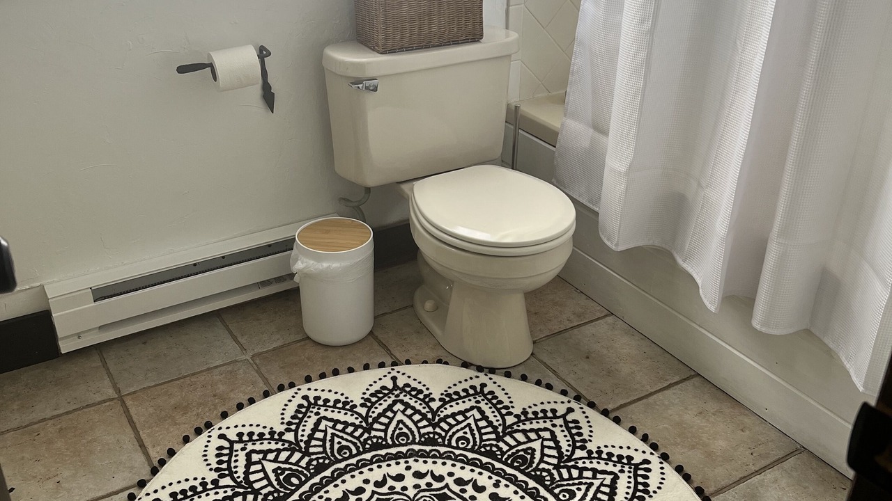Photo of Bathroom in Fairway Meadows