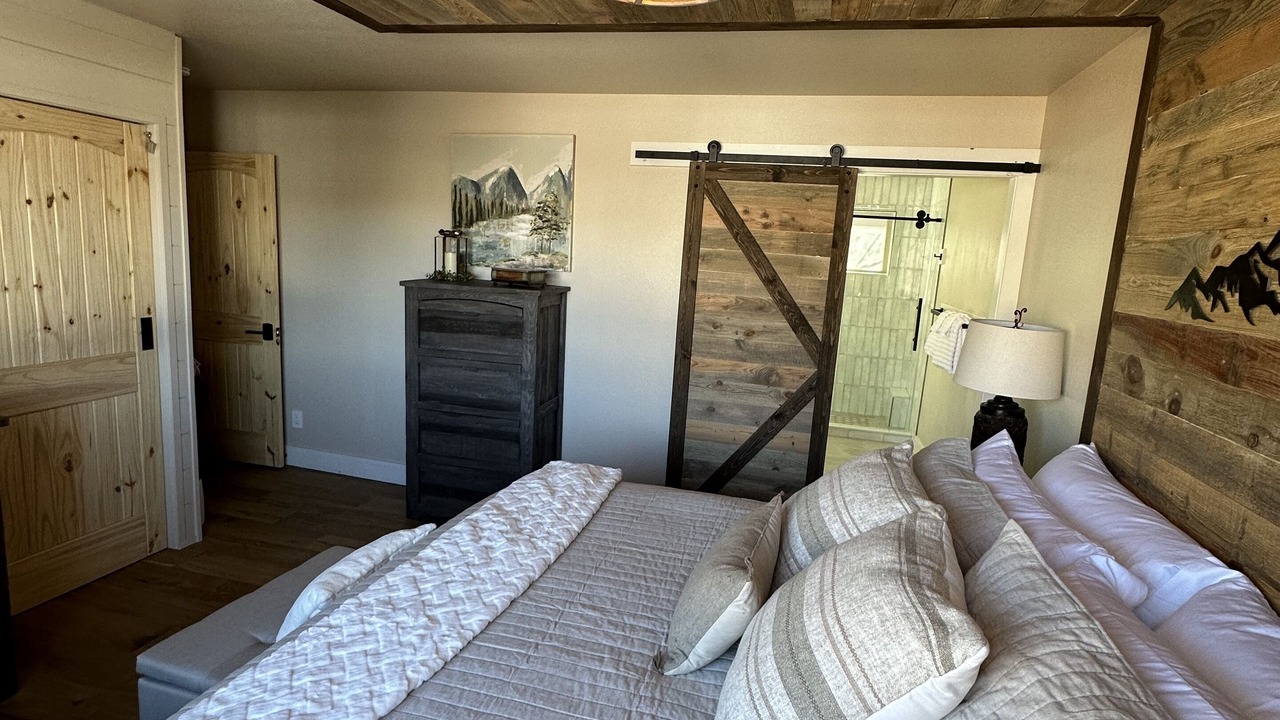Photo of Bedroom in Dillon