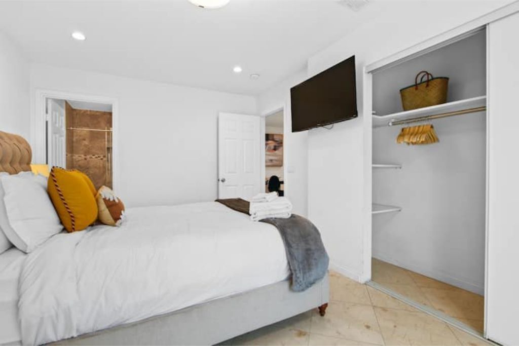 Photo of Bedroom in Hacienda Heights