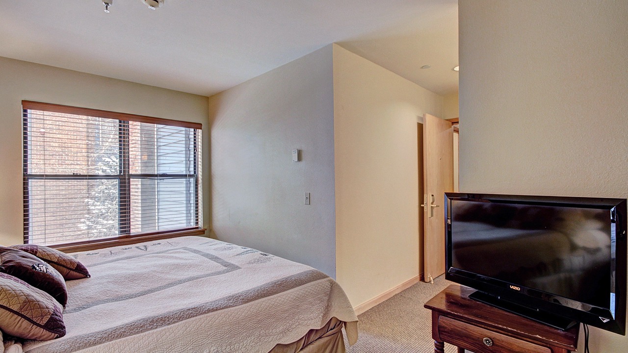 Photo of Bedroom in Historic District