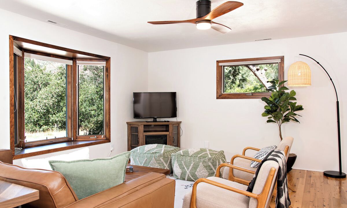 Photo of Livingroom in Glenwood Springs