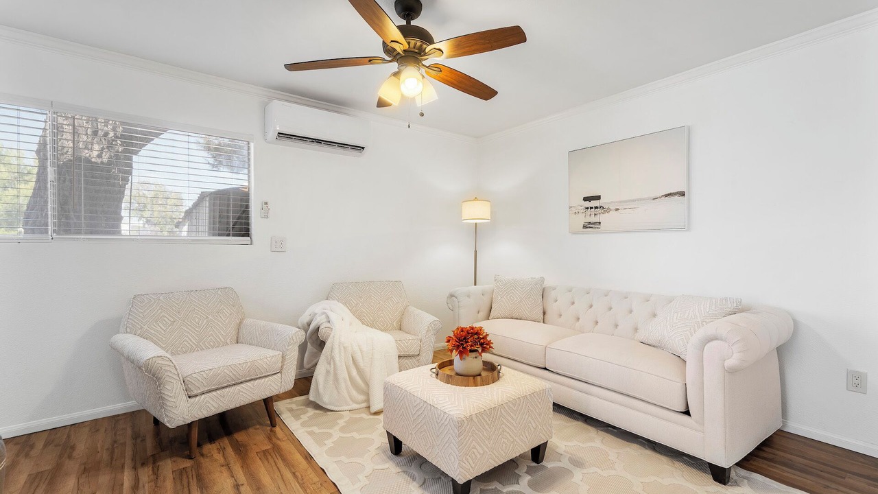 Photo of Livingroom in Wildomar