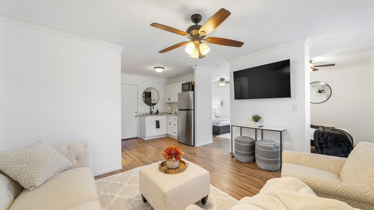 Photo of Livingroom in Wildomar