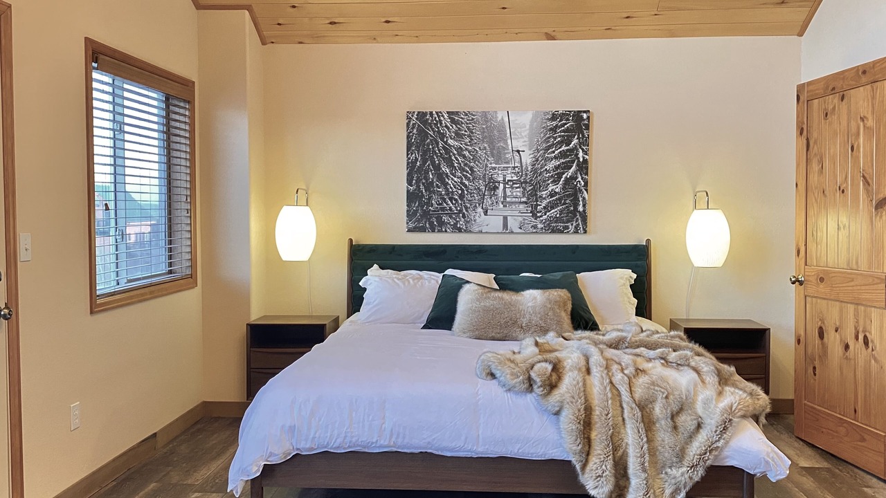 Photo of Bedroom in Indian Mountain