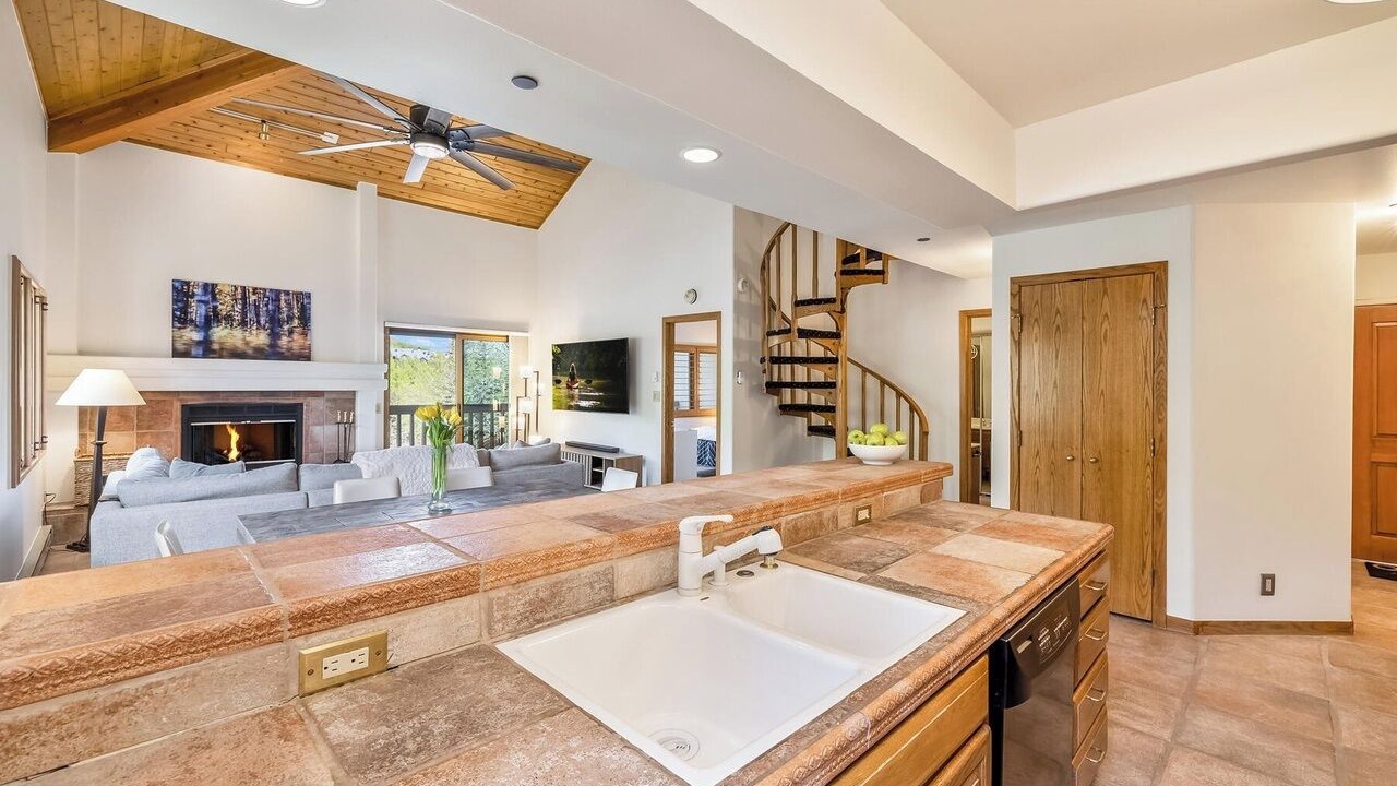 Photo of Bedroom in Beaver Creek
