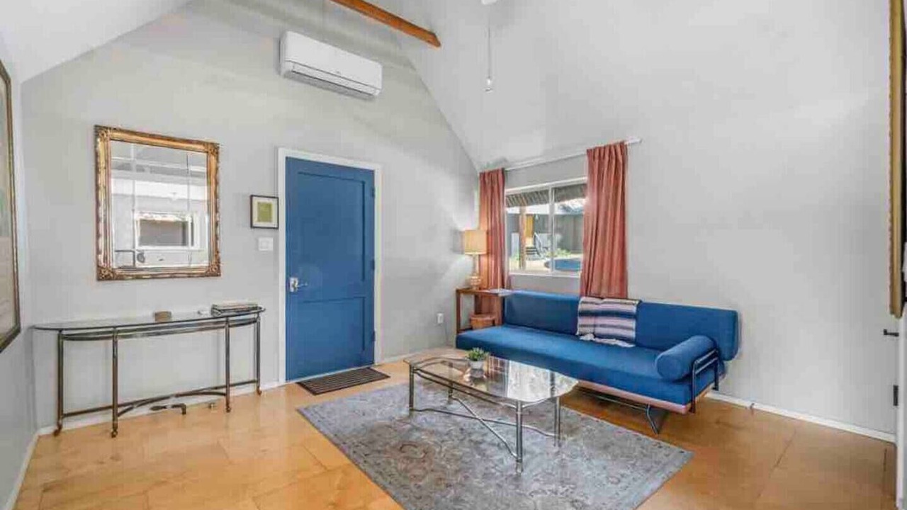 Photo of Livingroom in Twin Peaks