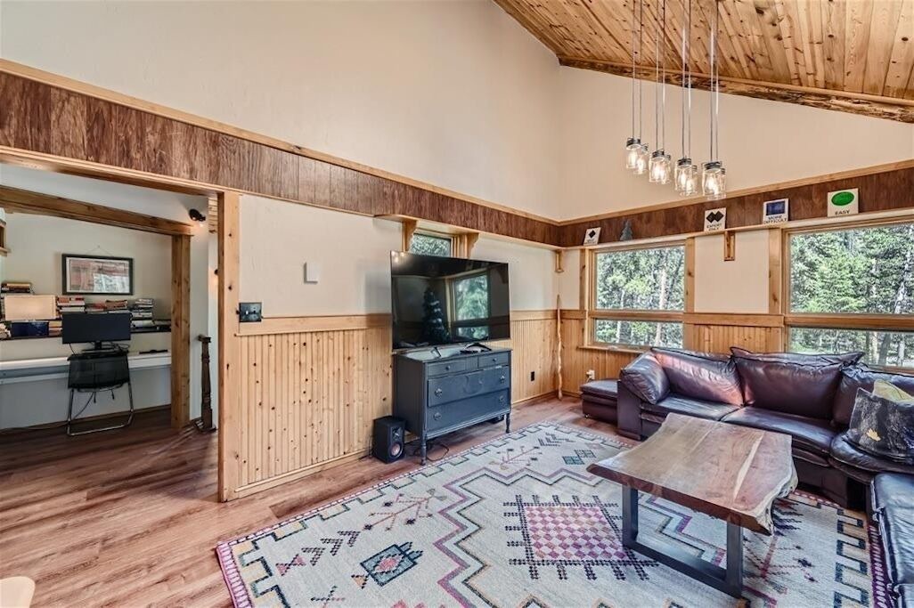 Photo of Bedroom in Sunny Slope