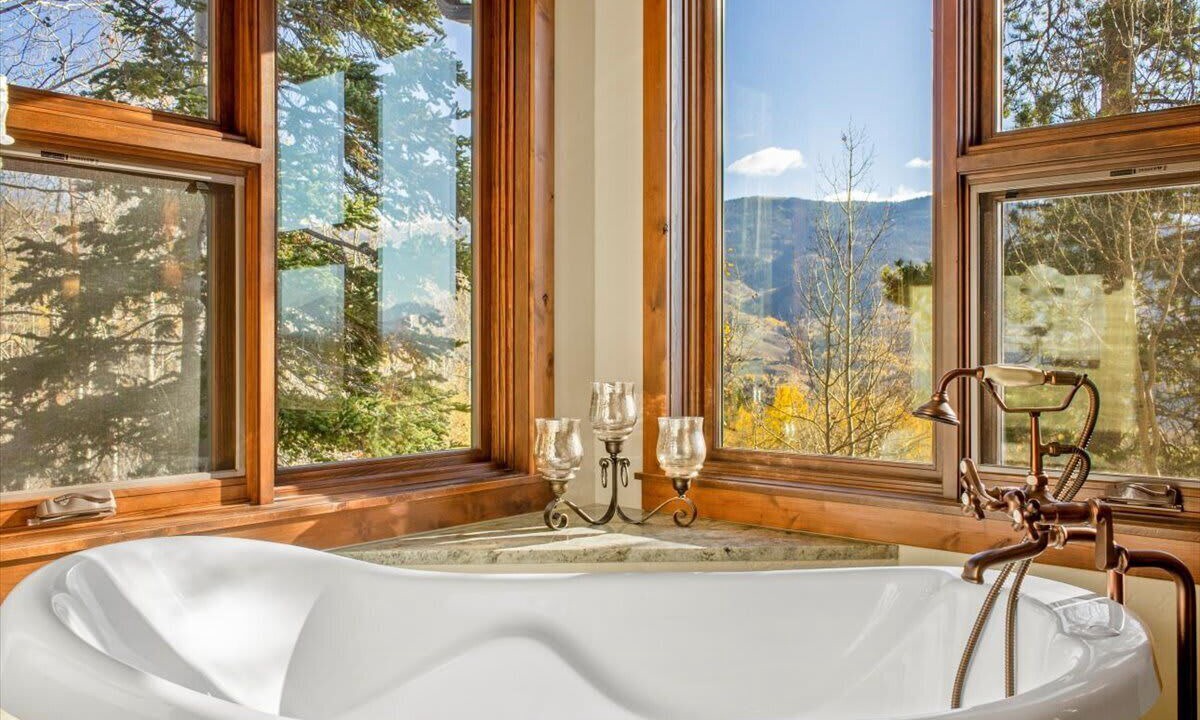 Photo of Bathroom in Three Peaks