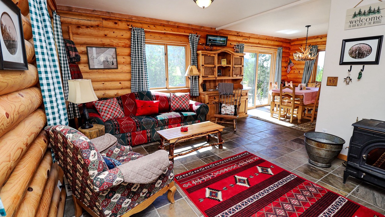 Photo of Livingroom in Grand Lake