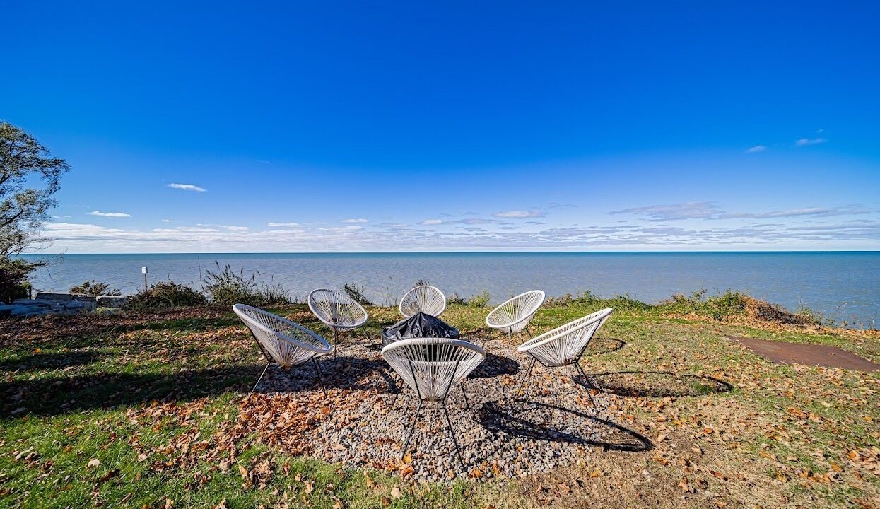 Photo of Outdoor in Eastlake