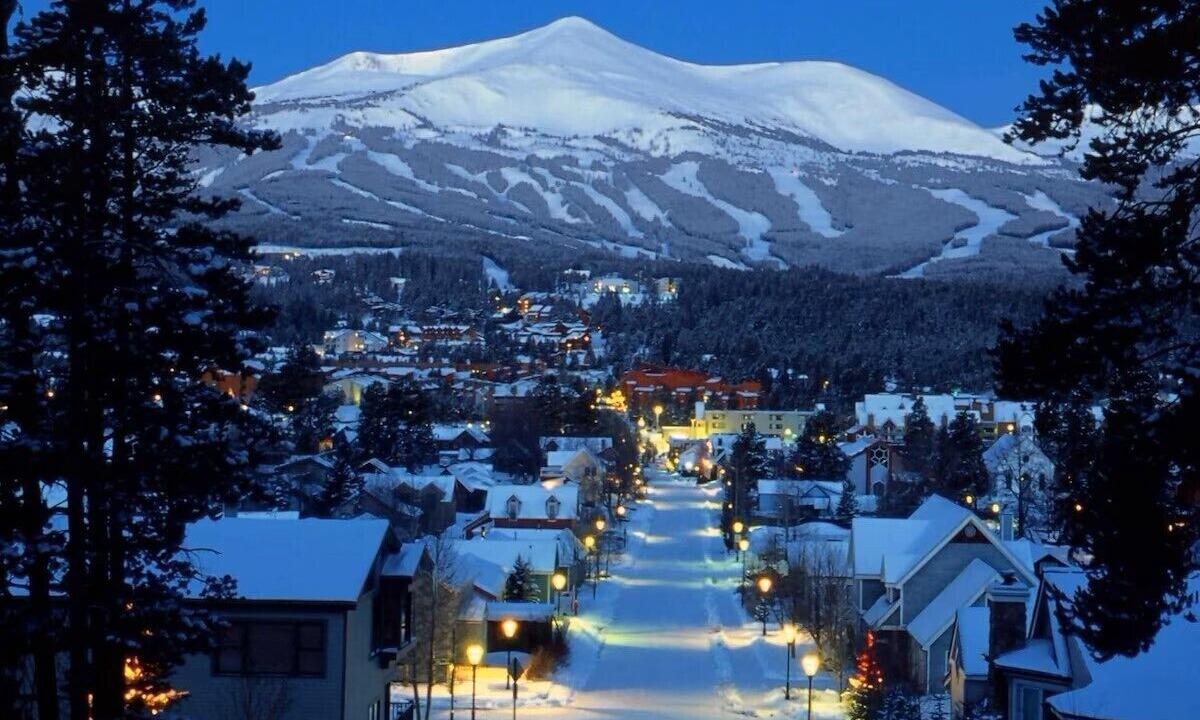 Photo of Outdoor in Peak 9