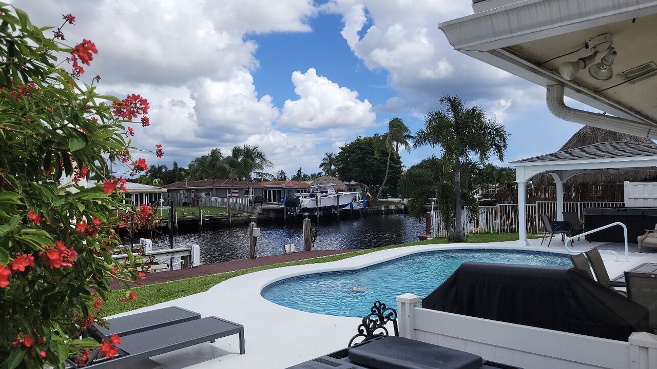 Photo of Patio Balcony in Garden Isles