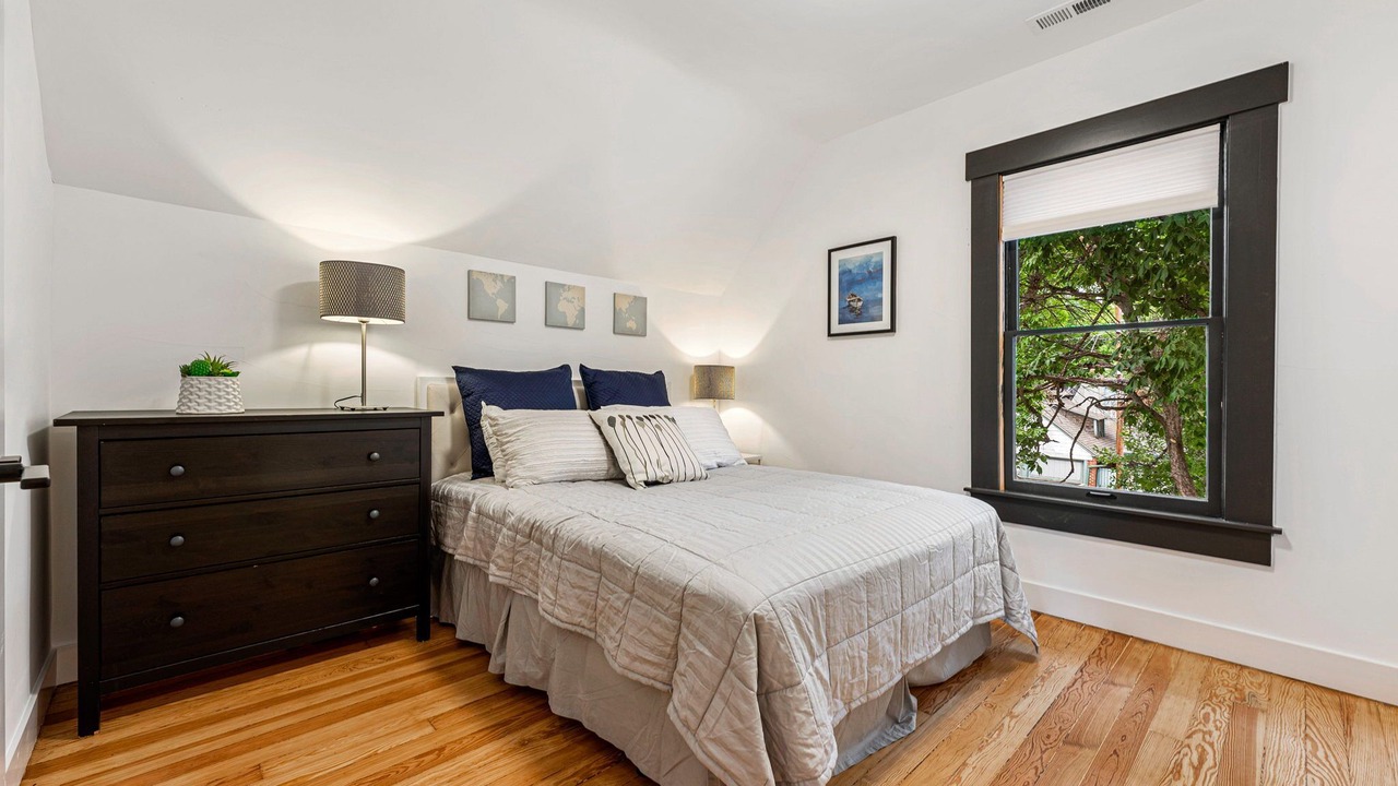 Photo of Bedroom in Alamo Placita
