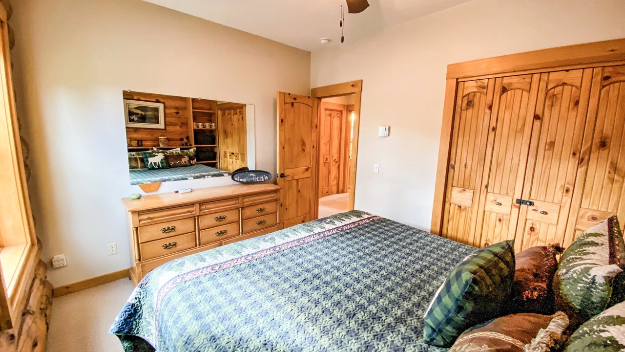 Photo of Bedroom in Alma
