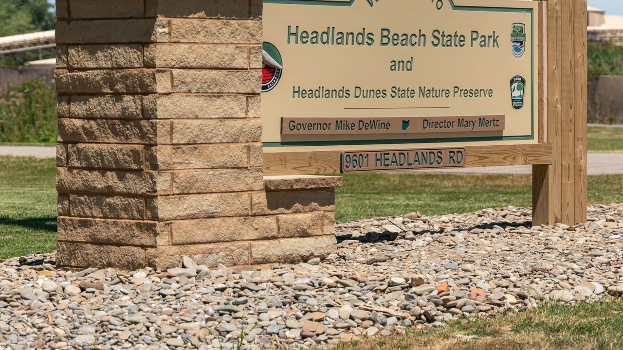 Photo of Others in Mentor Headlands