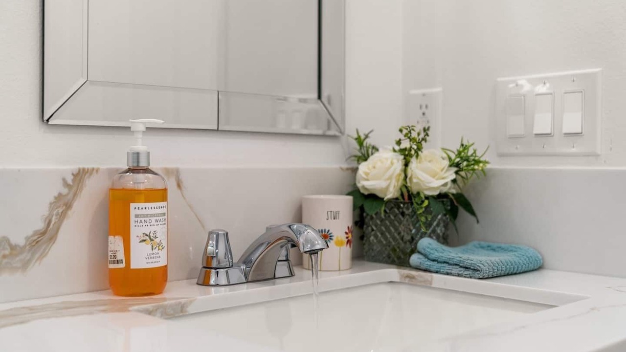 Photo of Bathroom in Los Angeles