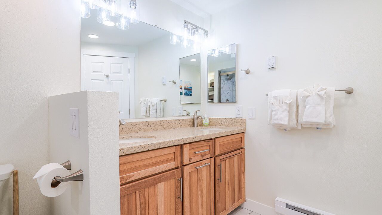 Photo of Bathroom in Copper Mountain Village