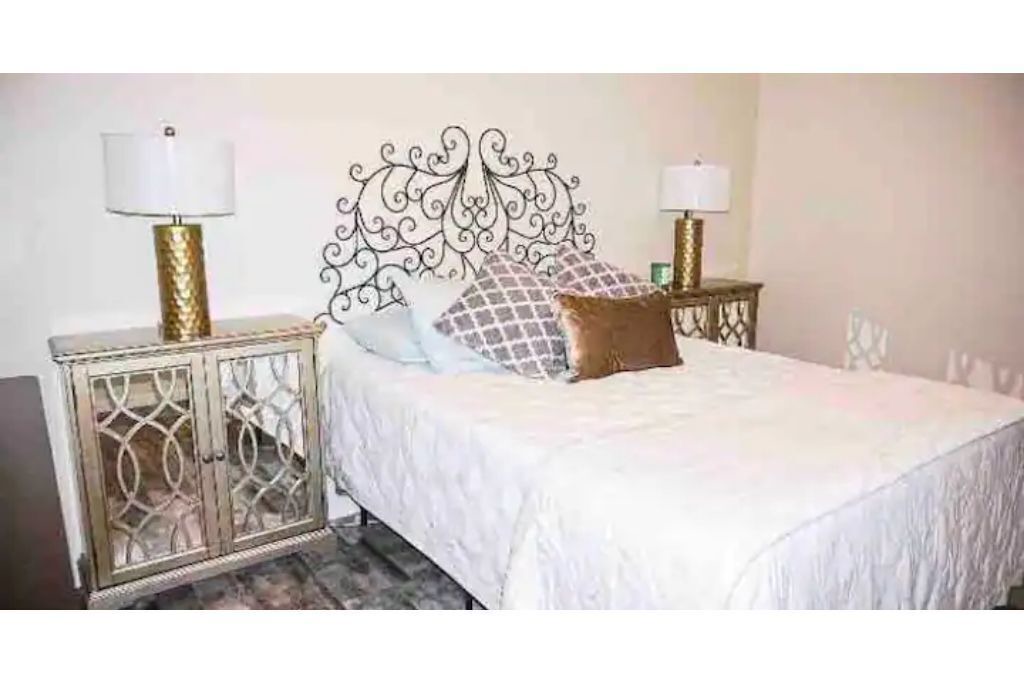 Photo of Bedroom in Prunedale