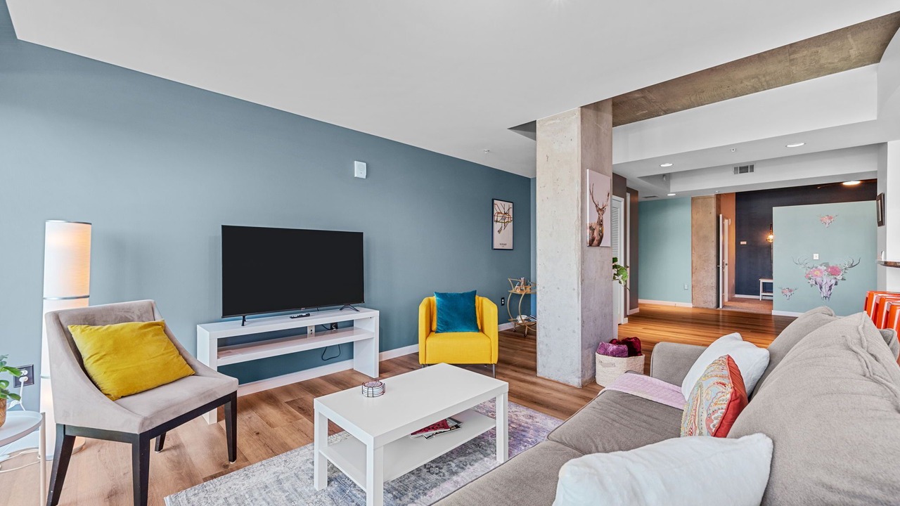 Photo of Livingroom in LoDo