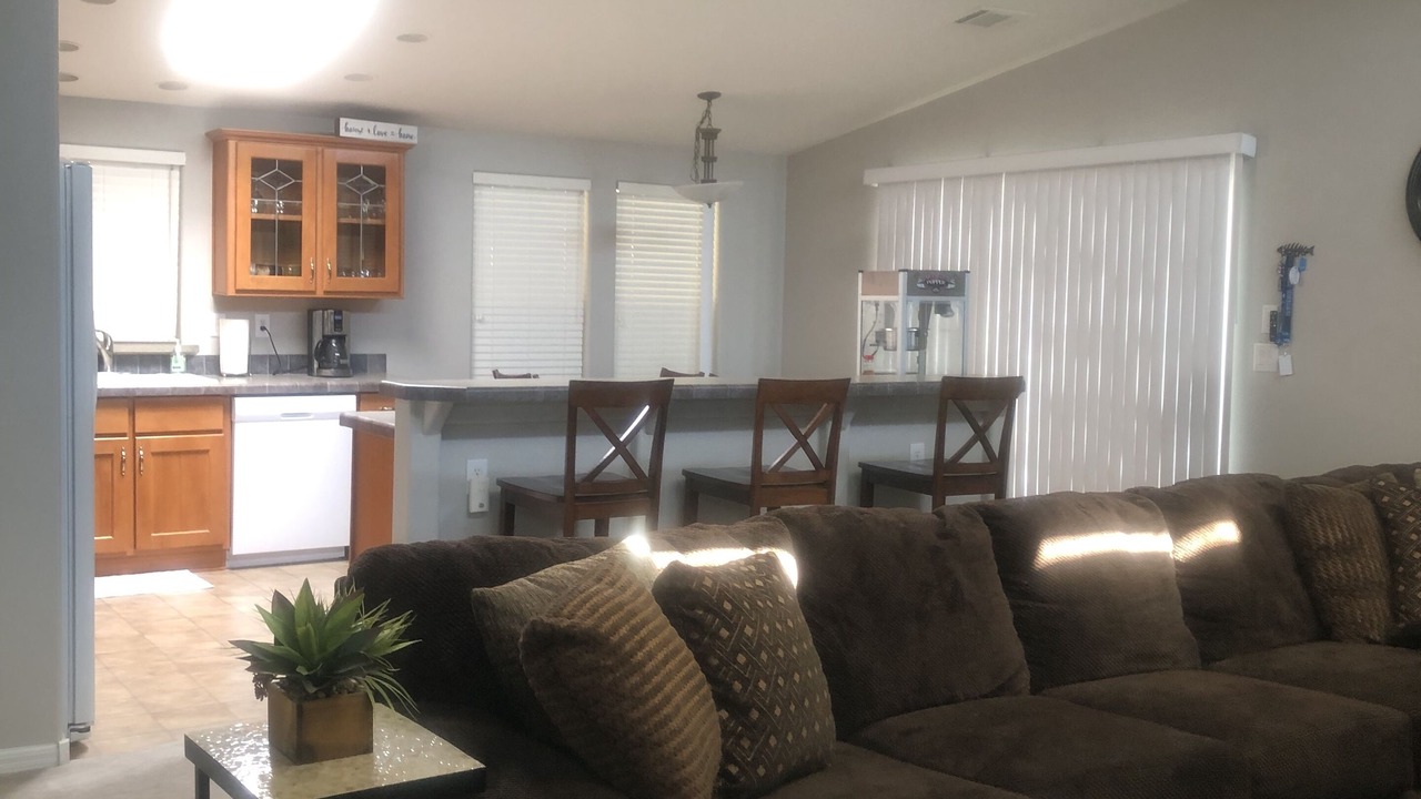 Photo of Livingroom in Havasu Lake