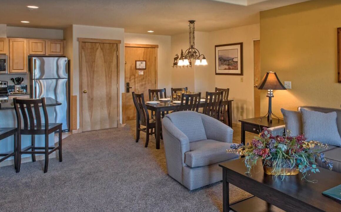 Photo of Livingroom in Four O'Clock