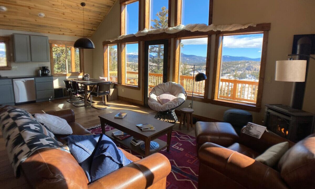 Photo of Livingroom in Indian Mountain