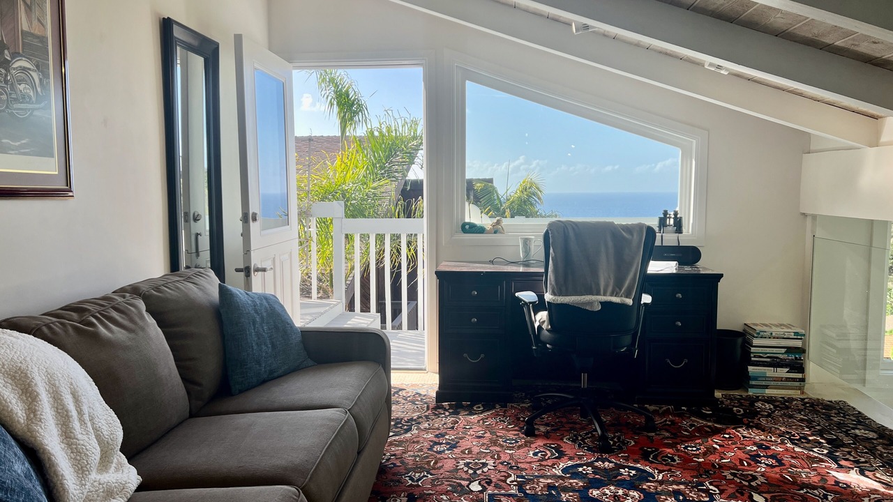 Photo of Livingroom in Laguna Beach